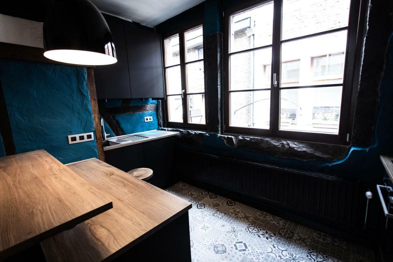 Appartement Atypique - Coeur Historique De Liege Ngoại thất bức ảnh