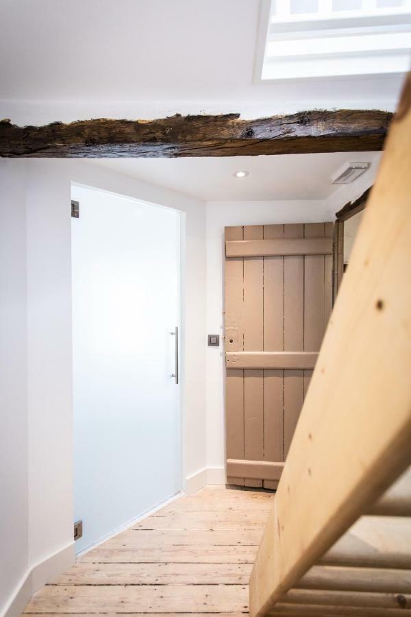 Appartement Atypique - Coeur Historique De Liege Ngoại thất bức ảnh